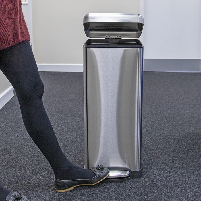 Soft Close Stainless Steel Pedal Bin 30L - Image 5